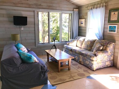 21 Monument Ave, Wareham, MA 02571 - photo 4