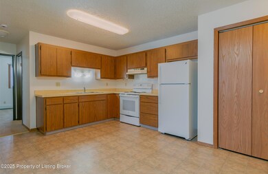 679 19th st w #22 (2 of 12)