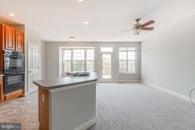 836 Bluefield Square NE, Leesburg, VA 20176 - photo 6