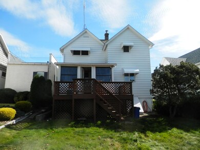 707 Dunmore St, Throop, PA 18512 - photo 2