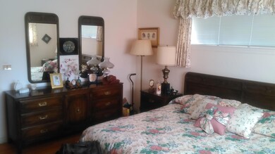 Ridge Road Bed 1