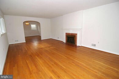 1603 Myrtle Rd, Silver Spring, MD 20902 - photo 3