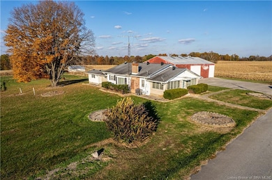 8261 W Cox Ferry Rd, Campbellsburg, IN 47108 - photo 4