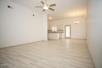 613 Cedarwood Ave, El Paso, TX 79928 - photo 3