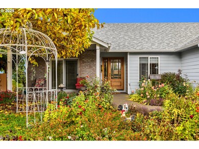 1409 Crestview Dr, Silverton, OR 97381 - photo 5