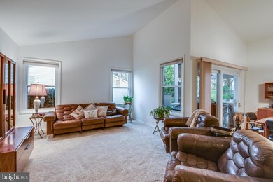 324 Avondale Dr, Sterling, VA 20164 - photo 4