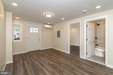 505 Rand St unit A, Camden, NJ 08105 - photo 4