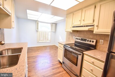 9545 Quail Hollow Dr unit 204, Saint Michaels, MD 21663 - photo 4