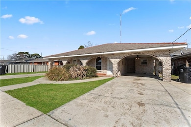 317 E Saint Avide St, Chalmette, LA 70043 - photo 3