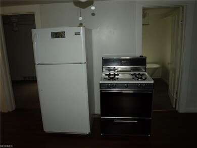 Upper Unit -- Appliances stay