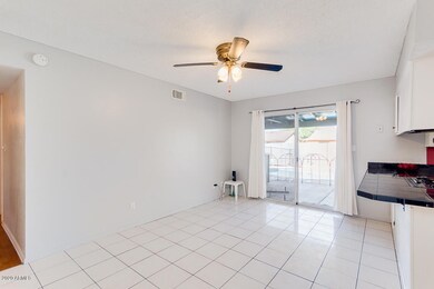 246 W Mclellan Rd, Mesa, AZ 85201 - photo 7