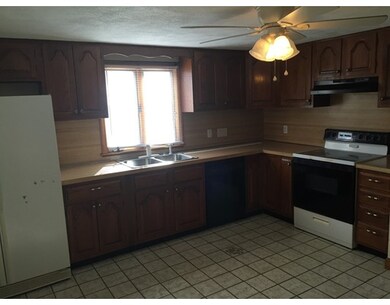 94 Shute St, Everett, MA 02149 - photo 4