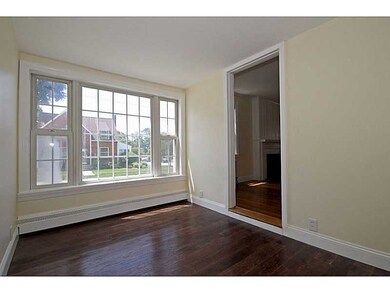 10 Howie Ave, Warwick, RI 02888 - photo 4