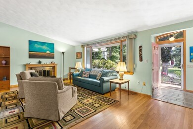 12 Locke Ln, Lexington, MA 02420 - photo 3