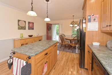 24 Fox Run Rd, Blackstone, MA 01504 - photo 7