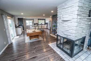 W215N5363 Ada Ct, Menomonee Falls, WI 53051 - photo 3