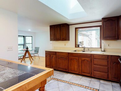 12-Kitchen7