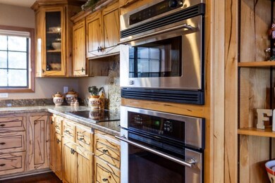 Kitchen (2)