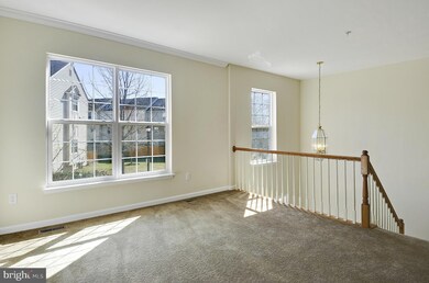 13018 Woodcutter Cir, Germantown, MD 20876 - photo 5