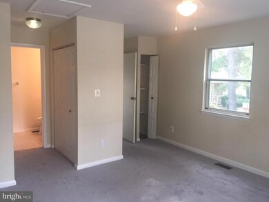 19915 Appledowre Cir, Germantown, MD 20876 - photo 5