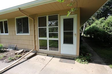 1986 Sharondale Ave, Saint Paul, MN 55113 - photo 5