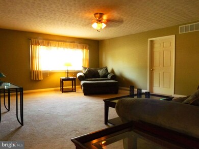 3500 Quatman Ave, Parkville, MD 21234 - photo 2