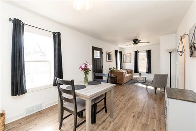 3122 E Shawnee Ave, Des Moines, IA 50317 - photo 2