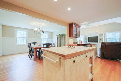 24 Enfield Dr, Andover, MA 01810 - photo 6