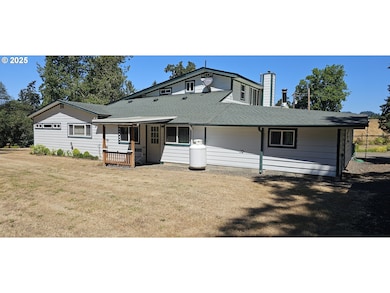 524 Azalea Dr, Elkton, OR 97436 - photo 6