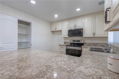 1023 S Citron St unit 21, Anaheim, CA 92805 - photo 6