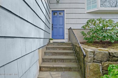 211 Sheephill Rd, Riverside, CT 06878 - photo 2