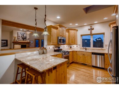 Beautiful upgraded kitchen
