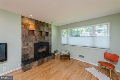 3541 Devon Dr, Falls Church, VA 22042 - photo 4