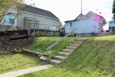 2104 Lincoln Ave unit First Floor, Whitehall, PA 18052 - photo 6