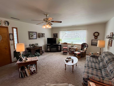 901 N 3rd St E, Chewelah, WA 99109 - photo 3