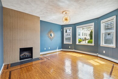 40 Cypress St, Providence, RI 02906 - photo 4