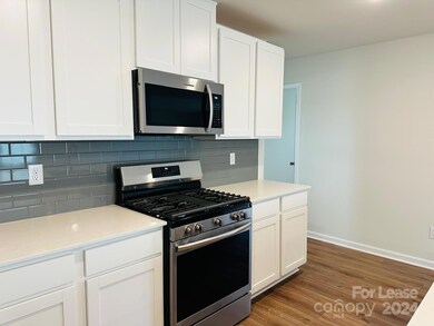 140 Brentwood Dr, Statesville, NC 28625 - photo 5