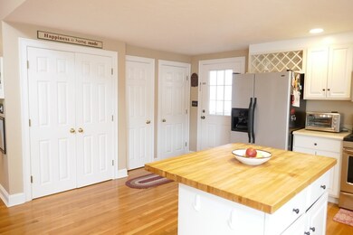 13 Gates Ave, Hudson, MA 01749 - photo 3