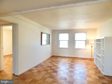 6614 Boulevard View unit A2, Alexandria, VA 22307 - photo 4