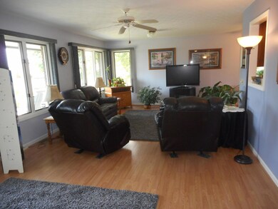 136 Chisholm Trl Forsyth, MO 65653 (26)