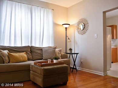 2908 Fleetwood Ave, Baltimore, MD 21214 - photo 6