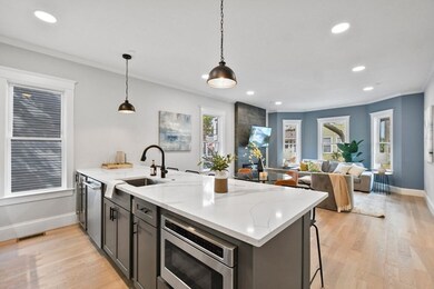 46 Plymouth St unit 2, Cambridge, MA 02141 - photo 2