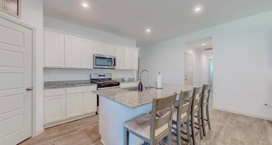 6725 Riplee St, Beaumont, TX 77708 - photo 2