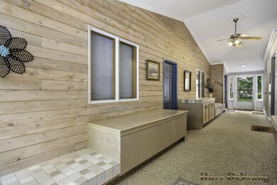 21-web-or-mls-1750-bay-ct