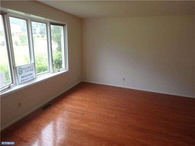 2 Chapel Cir, Broomall, PA 19008 - photo 3