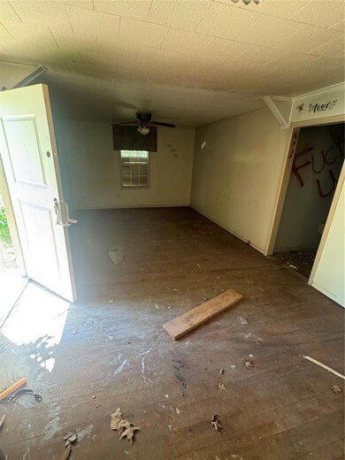 202 S Dixon Ave, Shawnee, OK 74801 - photo 3