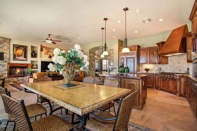38007 N Boulder View Dr-large-012-Kitche