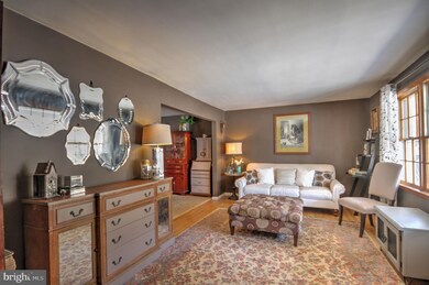 1421 Cathys Ln, North Wales, PA 19454 - photo 6