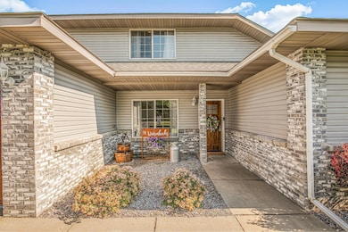 2315 13th St NE, Sauk Rapids, MN 56379 - photo 2