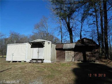 832 Nc Highway 62 W, Greensboro, NC 27406 - photo 4